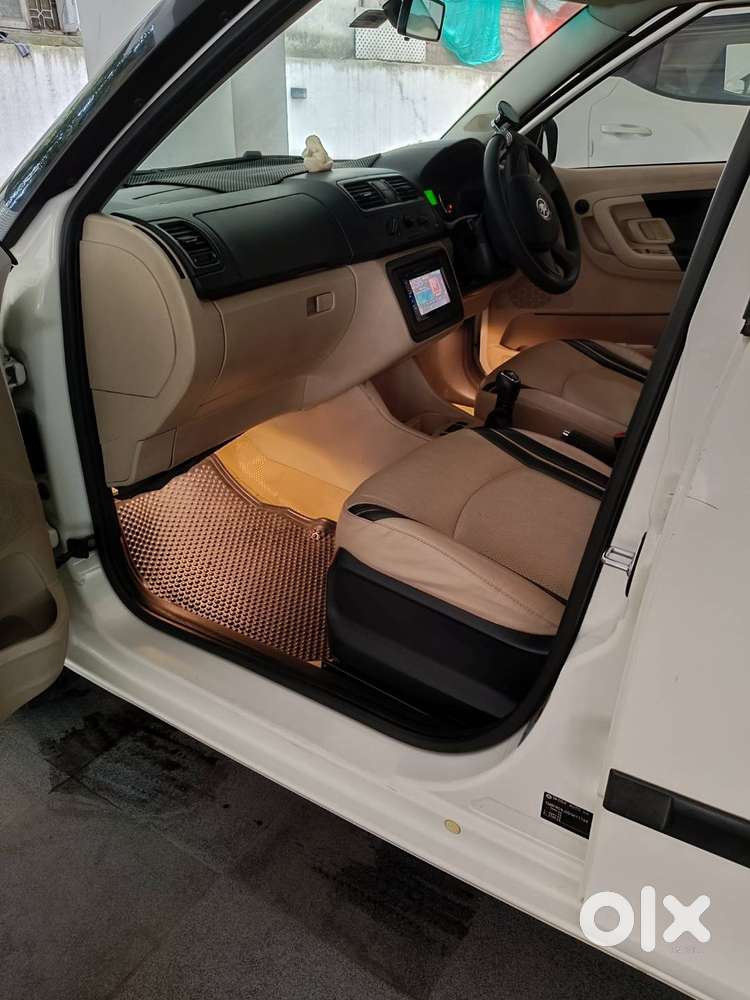 Skoda Fabia Top End Petrol White Colour