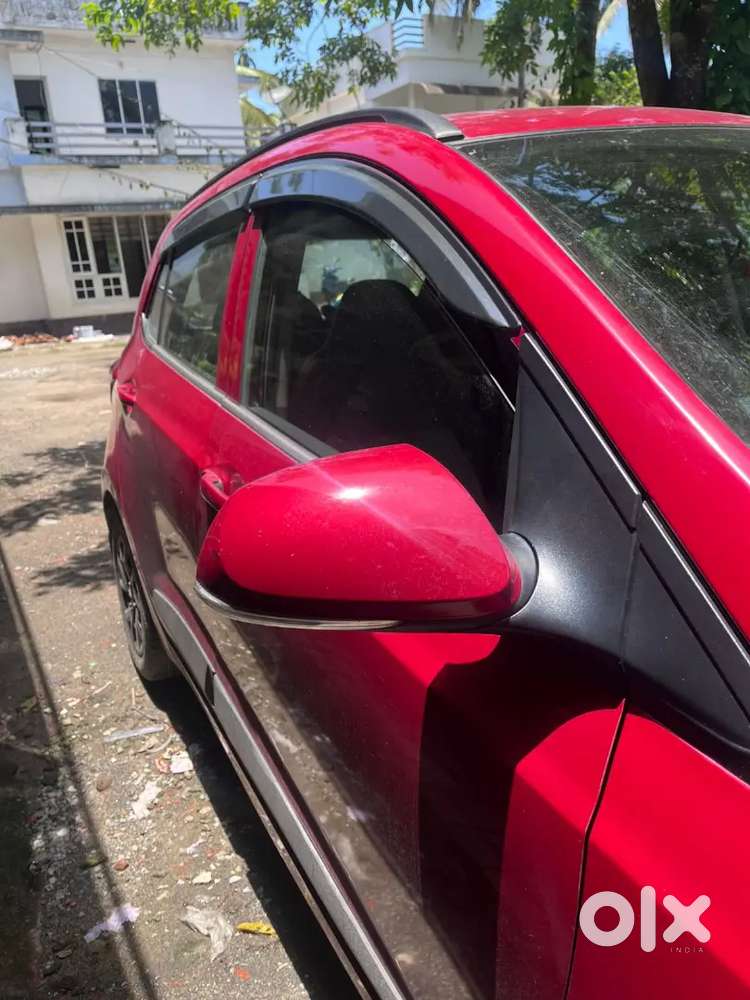 Hyundai Grand I10 Sportz 2017 With 70000 Km