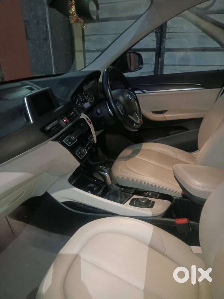Bmw X1 2017 White Colour Vip Number