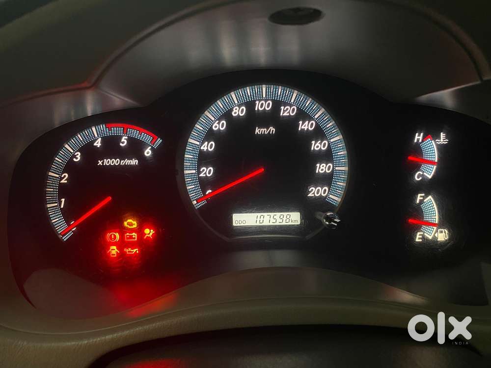 Toyota Innova Diesel 2016 Km