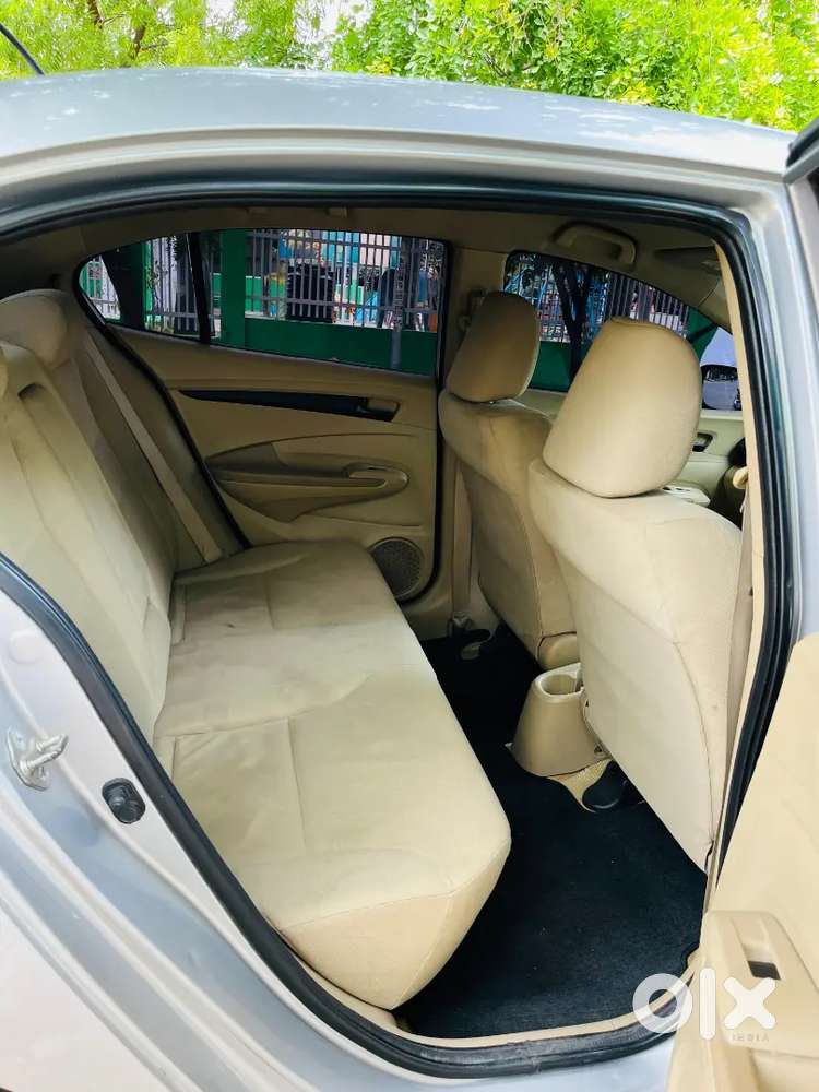 Honda City Petrol 2012 Variant