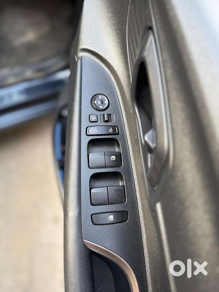 Hyundai New I20 1.2 Asta Ivt, 2021, Petrol