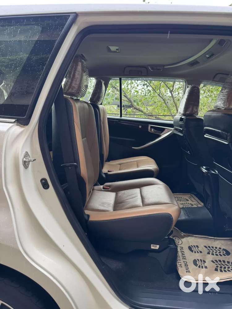 Toyota Innova Crysta [2020-ongoing] 2.4 Zx 7 Str, 2021, Diesel
