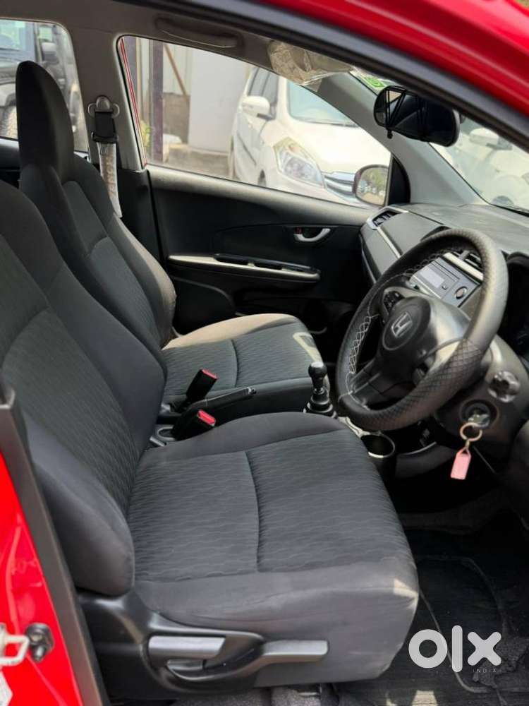 Honda Brio Vx Mt, 2016, Petrol