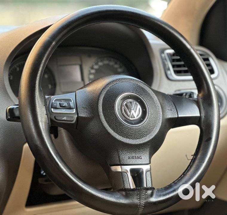 Volkswagen Vento 2010-2013 Petrol Highline At, 2013, Petrol