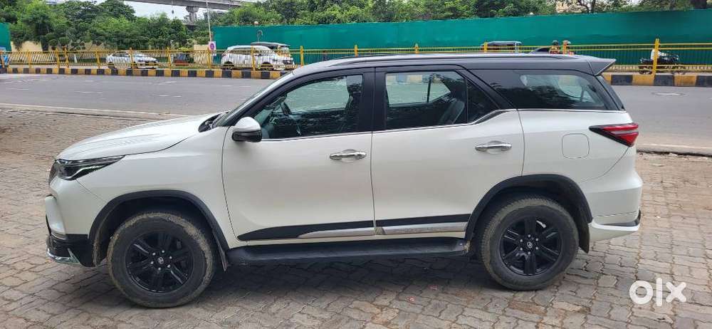 Toyota Fortuner Leader Edition (at), 2025, Diesel