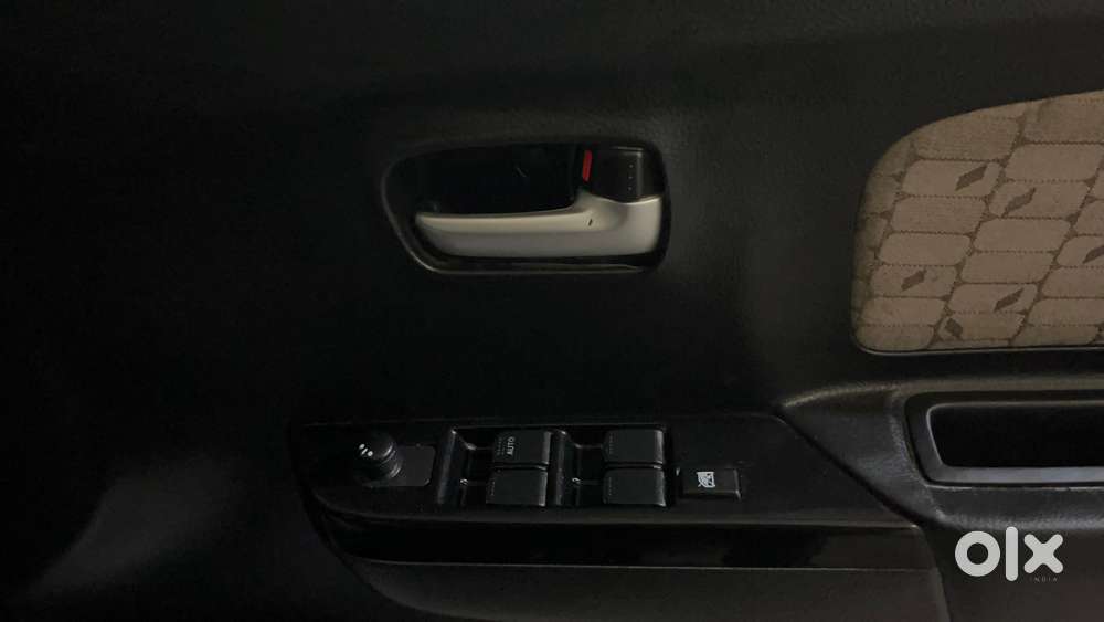 Maruti Suzuki Wagon R Vxi Amt, 2018, Petrol