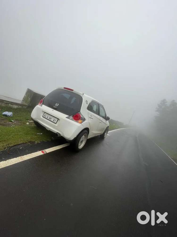 Honda Brio 2016 Petrol Well Maintained,fully Modified