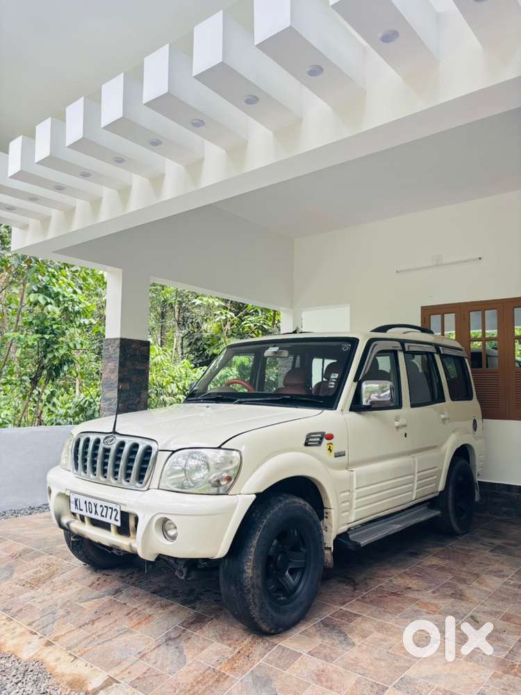 Mahindra Scorpio Diesel 2005