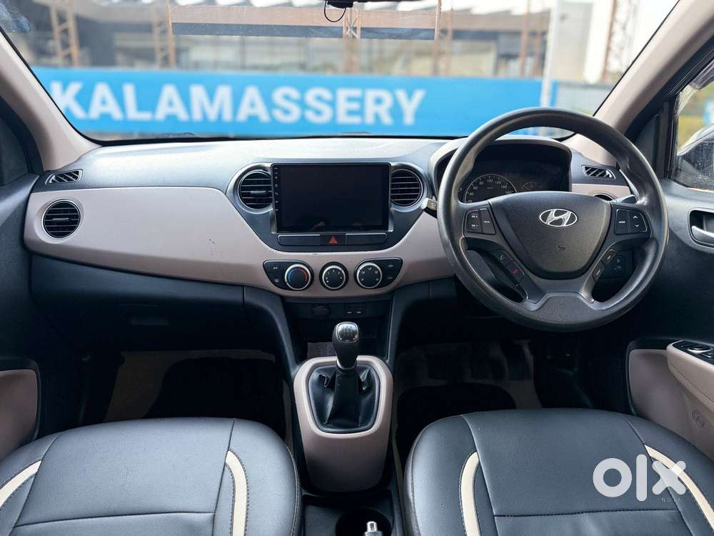 Hyundai I10 Sportz, 2015, Petrol