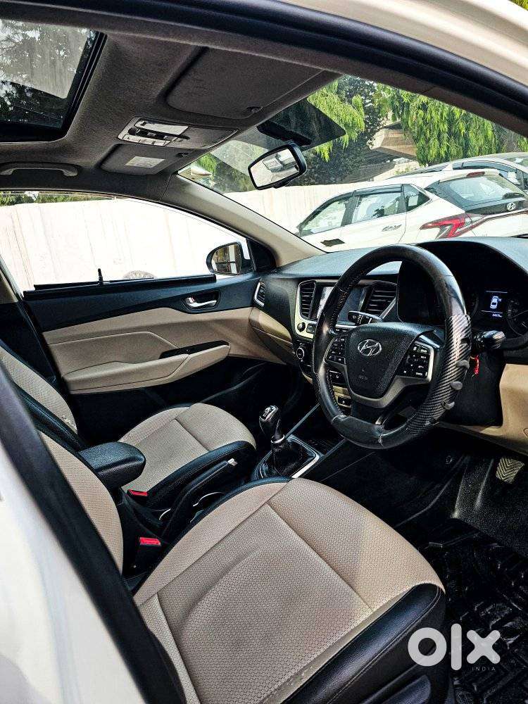 Hyundai Verna 1.6 Sx (o) Vtvt, 2019, Petrol