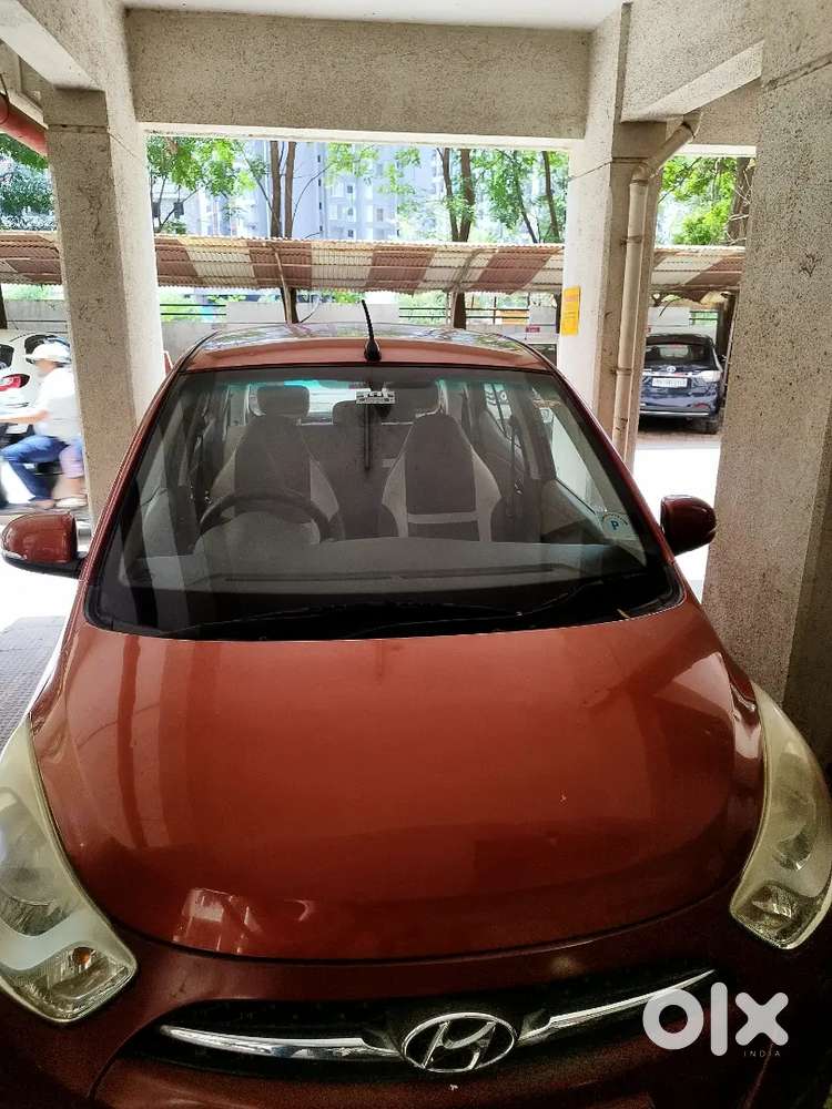 Hyundai I10 2012 Petrol 75000 Km Driven
