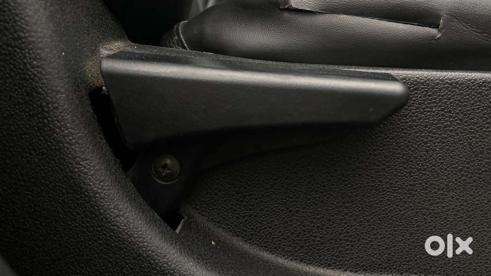 Tata Nexon 1.2 Revotron Xe, 2018, Petrol