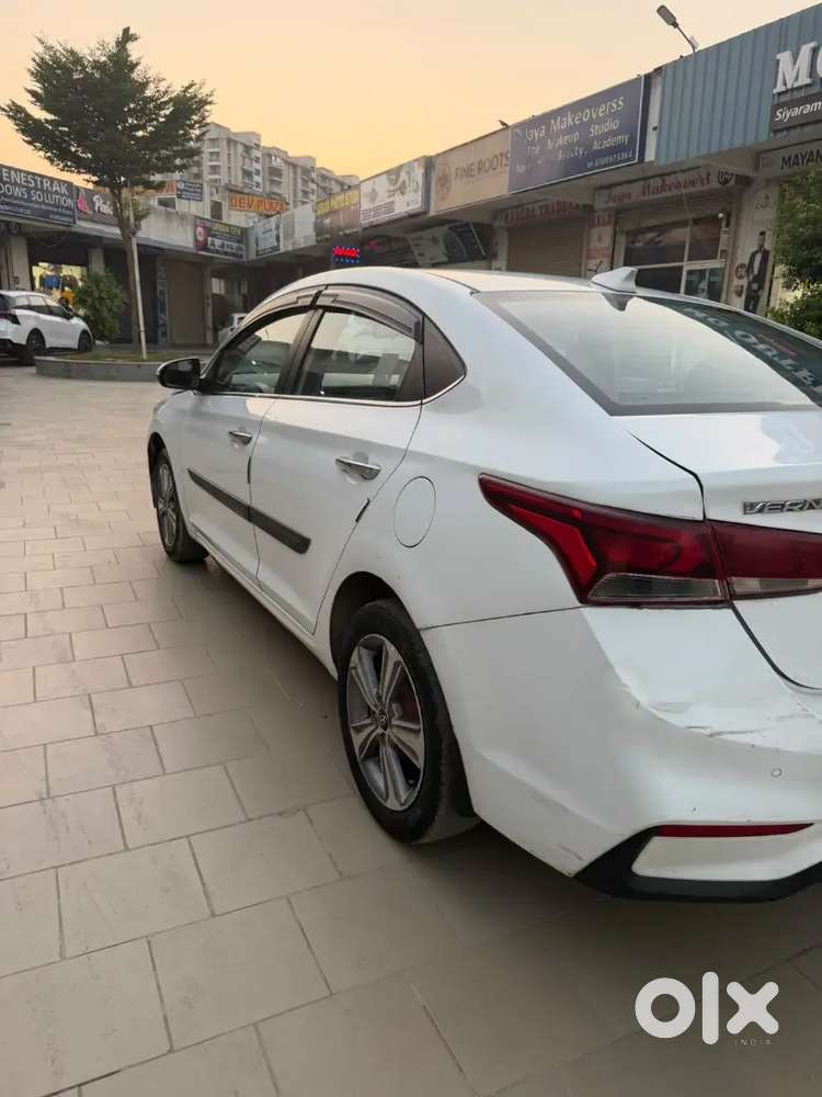 Hyundai Verna 2018 Petrol Well Maintained