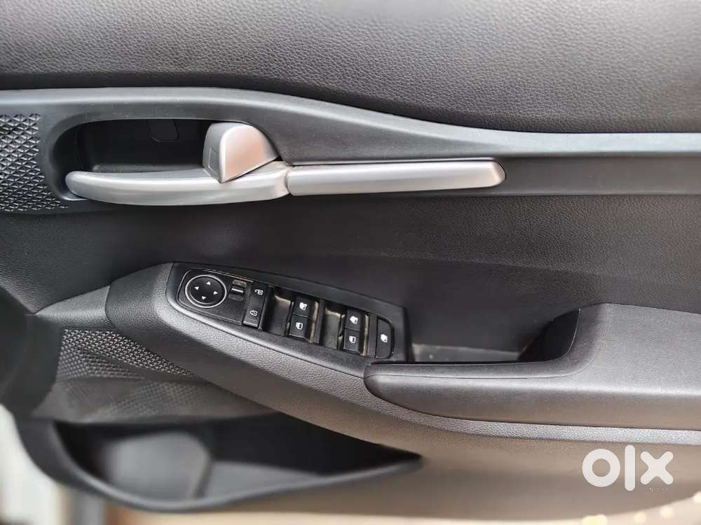 Kia Seltos 2021 Petrol Well Maintained