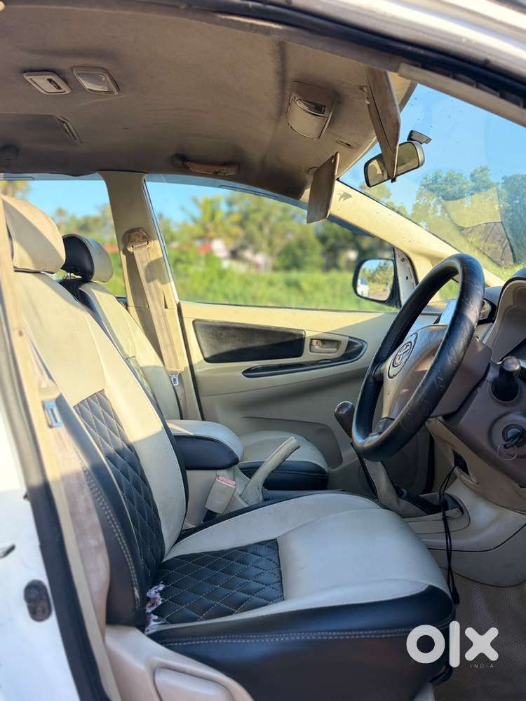 Toyota Innova 2.5 G4 Diesel 8-seater, 2008, Diesel