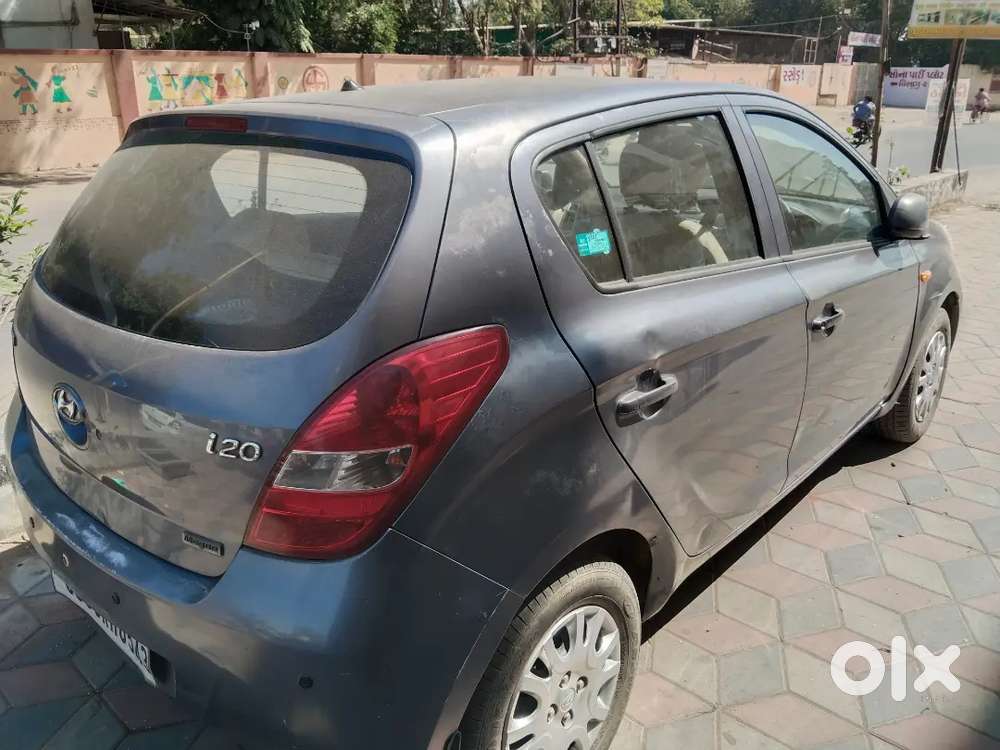 Hyundai I20 2012 Petrol 118000 Km Driven