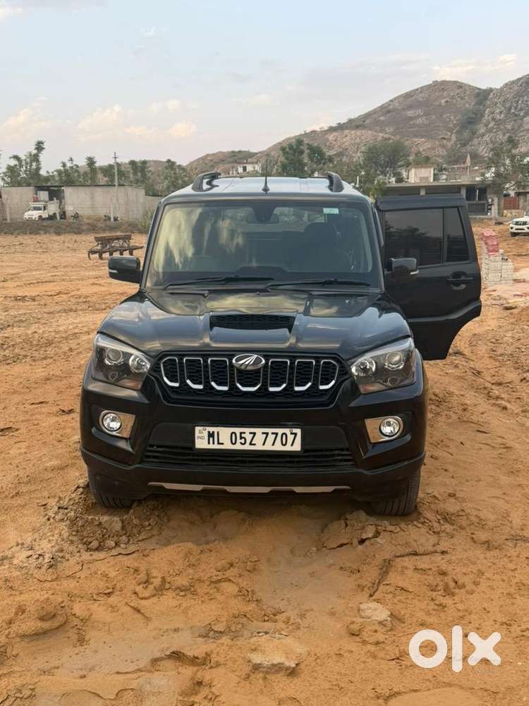 Mahindra Scorpio 2022 Diesel Well Maintained