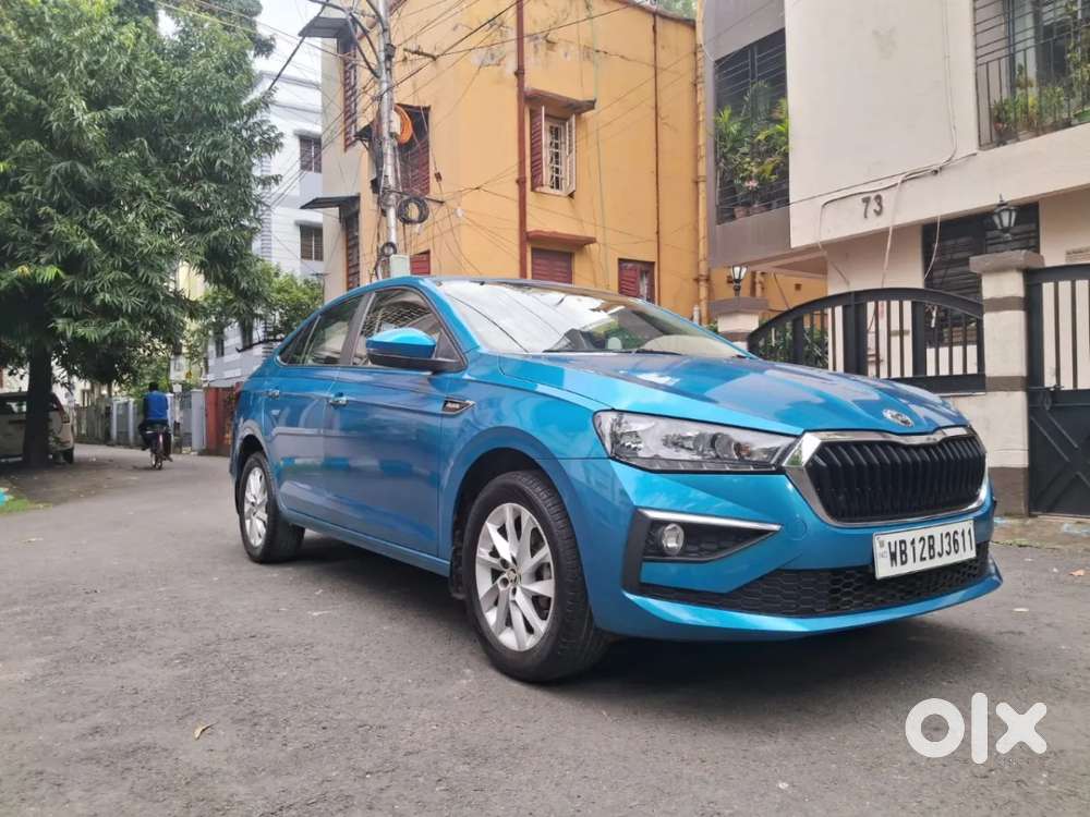 Skoda Slavia Ambition 1.0l Tsi At, 2022, Petrol