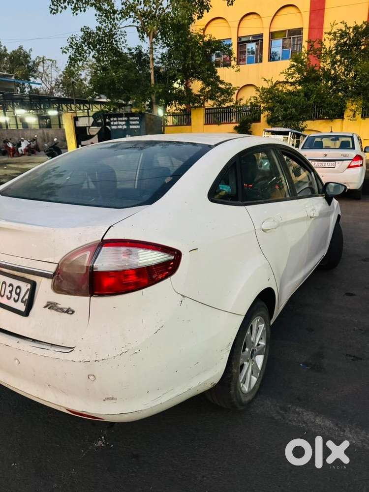 Ford Model 2012 Petrol Manual