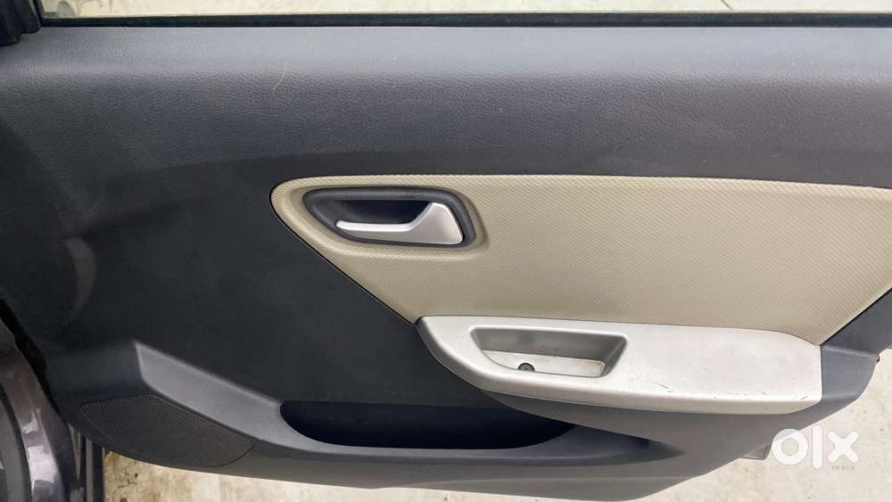 Maruti Suzuki Alto K10 Vxi Amt, 2014, Petrol