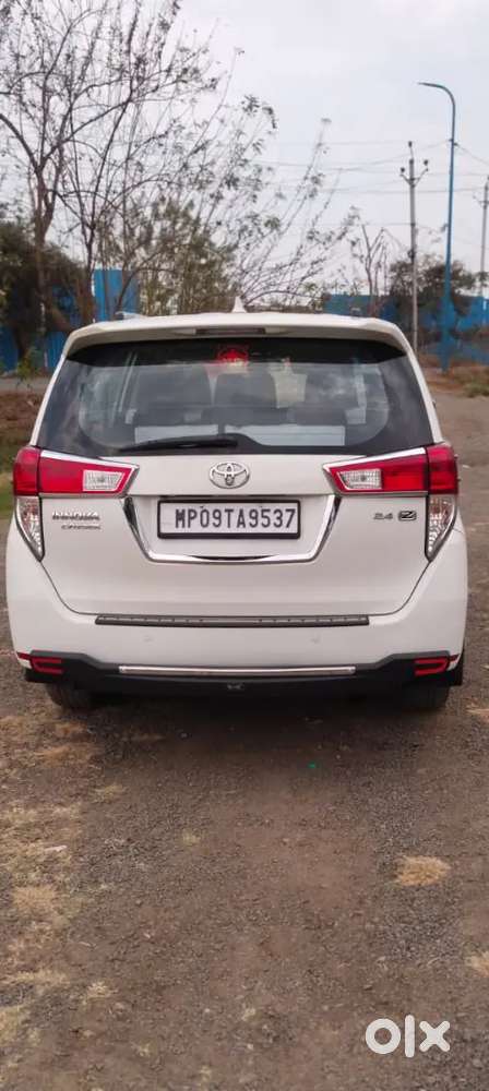 Toyota Innova Crysta 2018 Diesel 193000 Km Driven