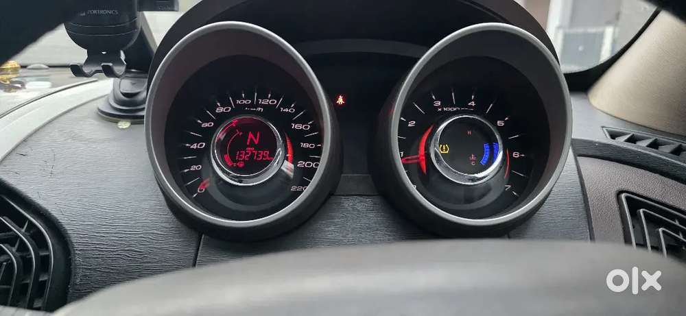 Mahindra Xuv500 2014 Diesel Well Maintained
