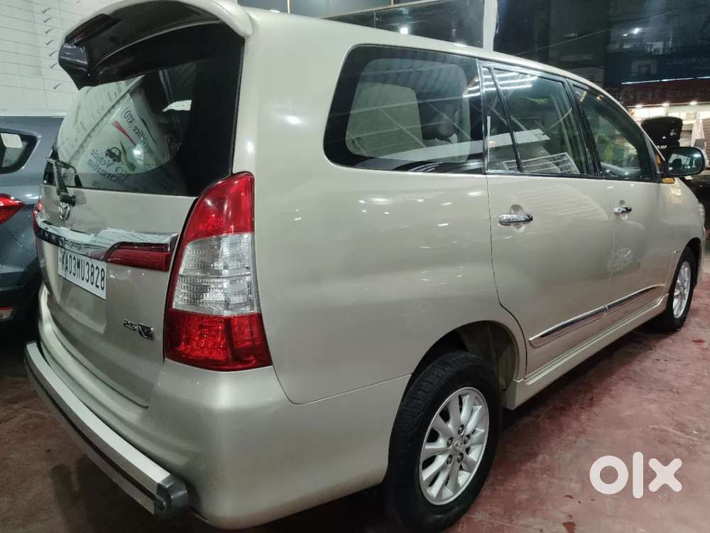 Toyota Innova, 2014, Diesel