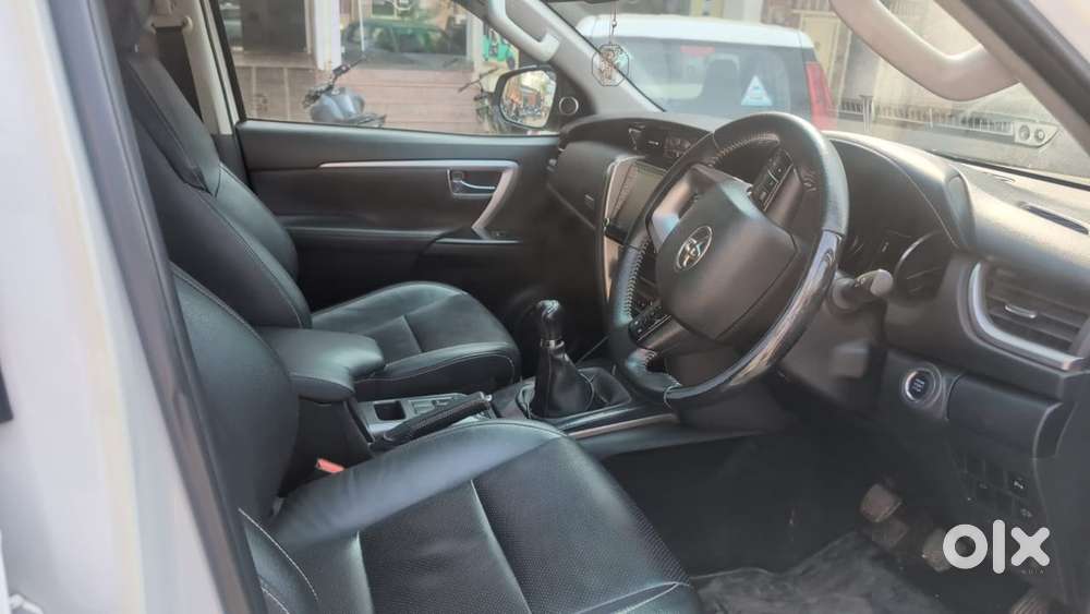 Toyota Fortuner 2023 Diesel 48000 Km Driven