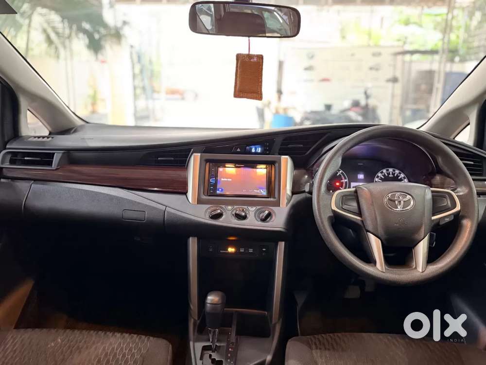 Toyota Innova Crysta 2.8 Gx At 7 Str, 2017, Diesel