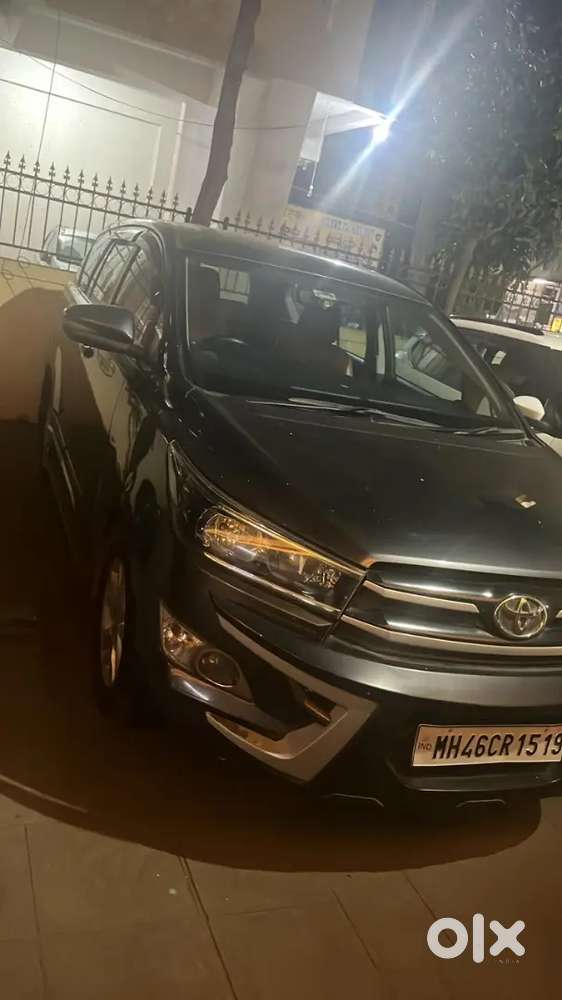 Toyota Innova Crysta 2017