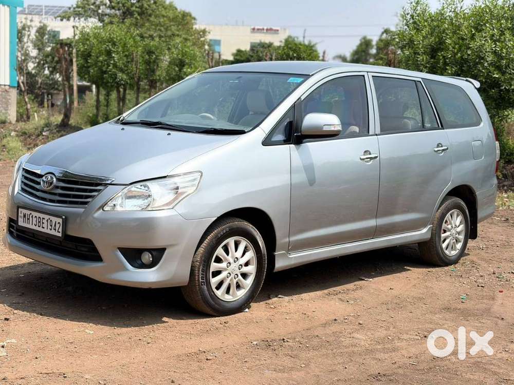 Toyota Innova 2009-2011 2.5 Vx 8 Str Bsiv, 2012, Diesel