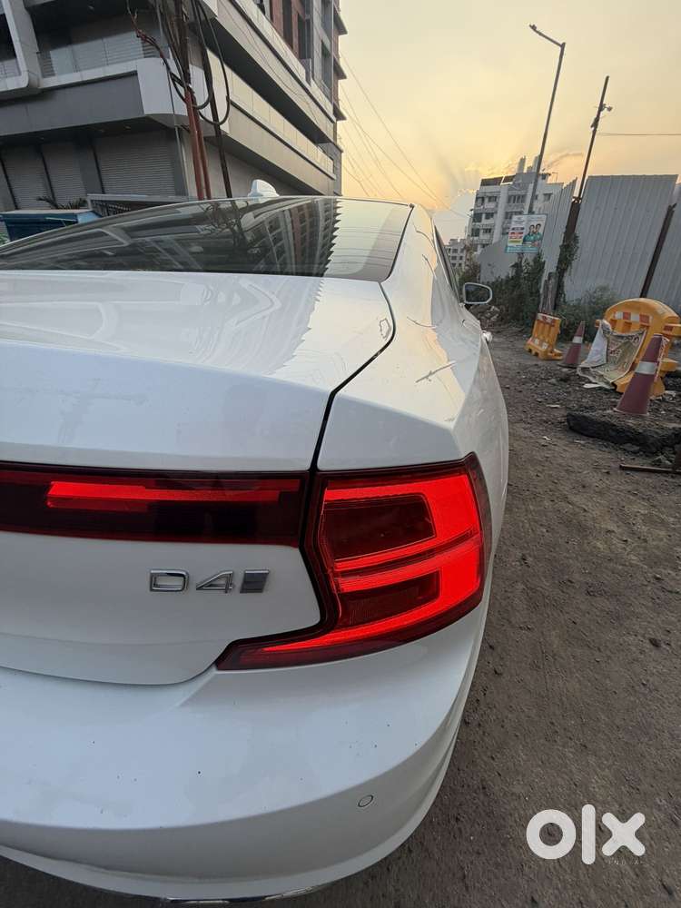 Volvo S90 D4 Momentum, 2018, Diesel