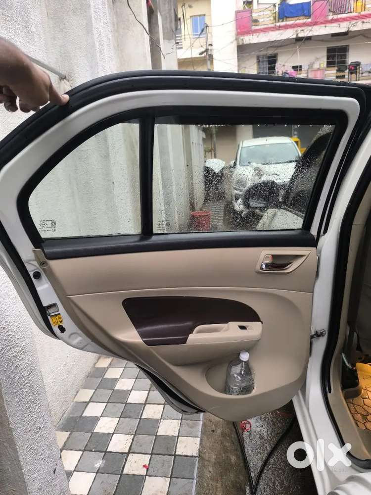 Maruti Suzuki Swift Dzire 2014 Diesel 105000 Km Driven