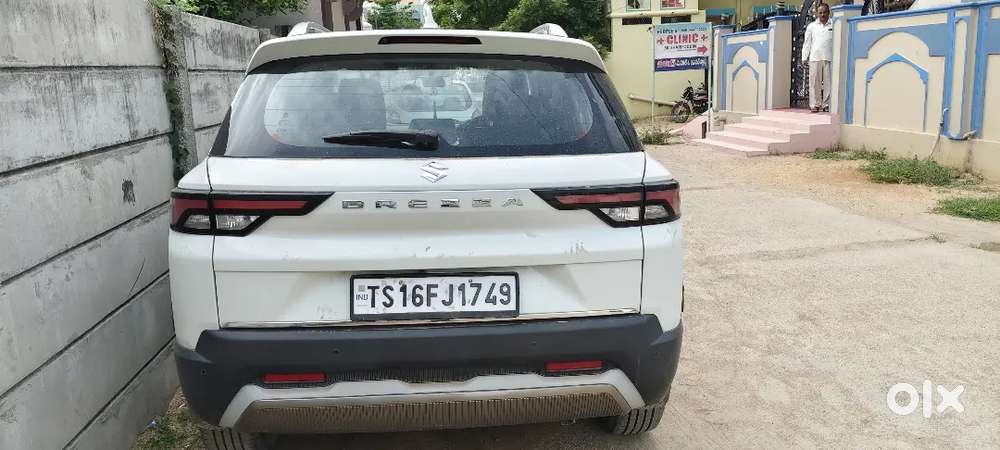 Maruti Brezza Zxi 2023