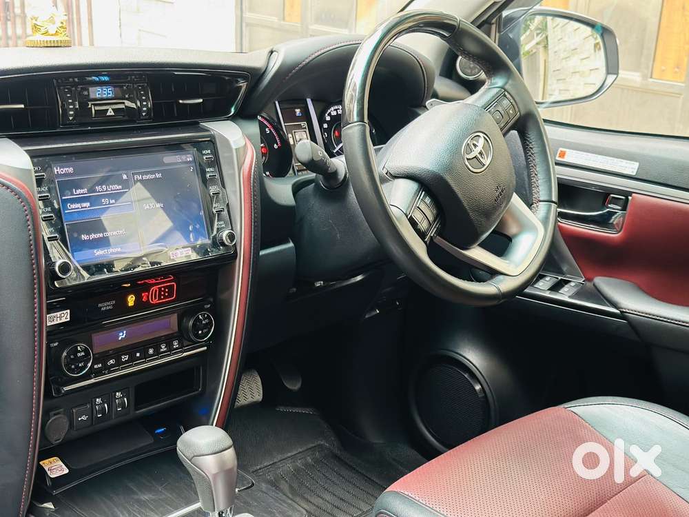 Toyota Fortuner Legender 4x2 At 2.8, 2025, Diesel
