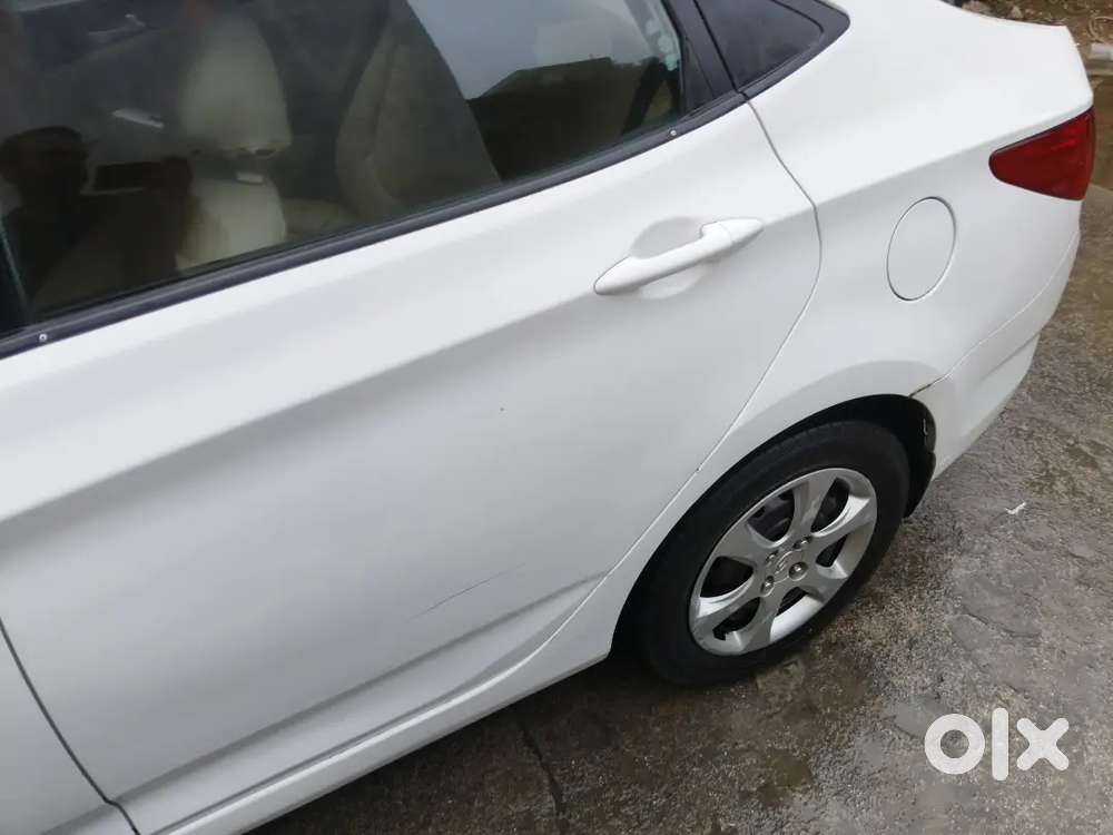 Hyundai Verna 2013 October Petrol Well Maintained