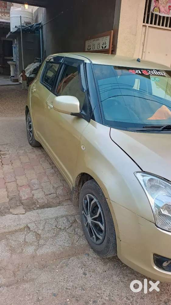 Maruti Swift Vxi 2006 (cng) - Good Condition - Upleta