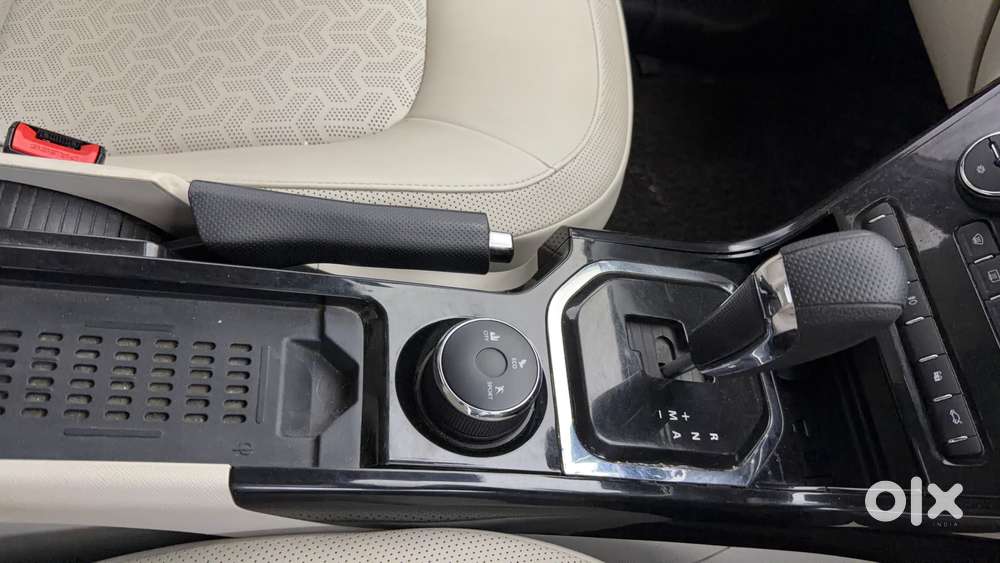 Tata Nexon 1.2 Revotron Xza Plus (l), 2022, Petrol