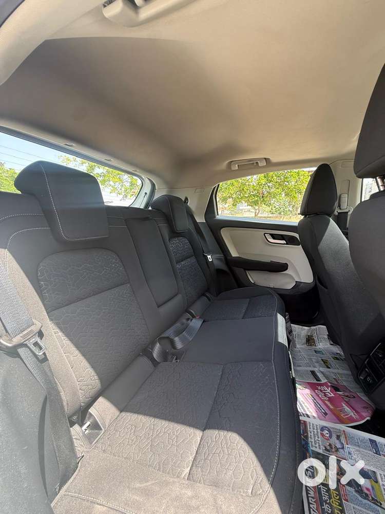 Tata Altroz Xza Plus (s), 2023, Petrol