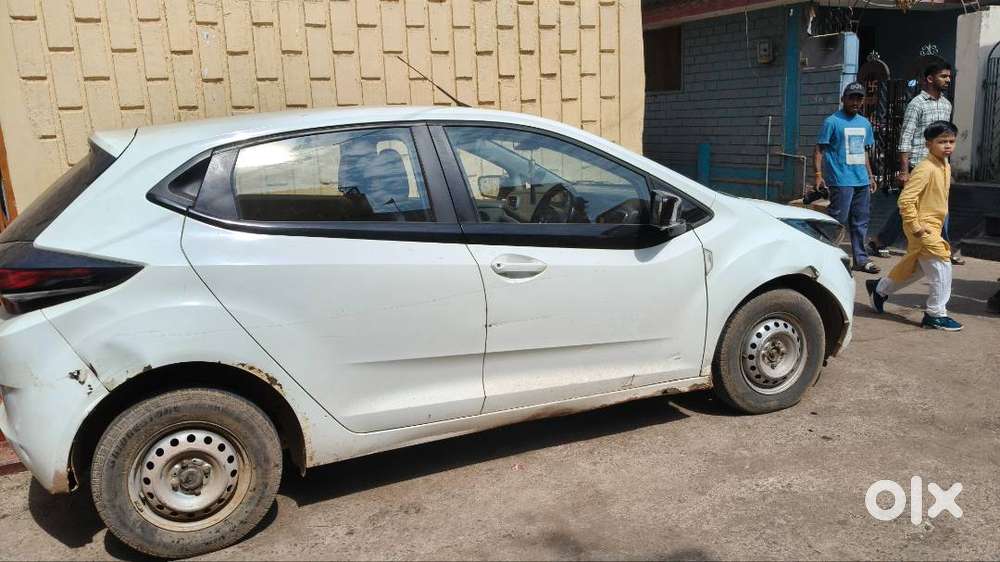 Tata Altroz Nov 2020 Model Xe 1.5 Rtq Bs6 Diesel.