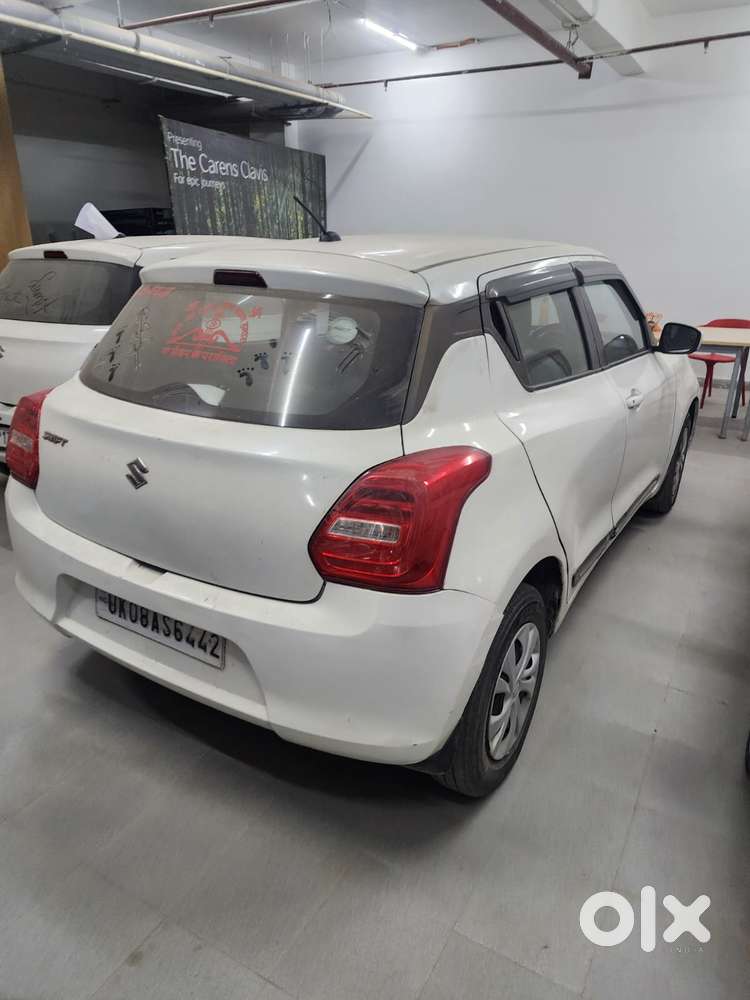Maruti Suzuki Swift Lxi Optional-o, 2025, Petrol