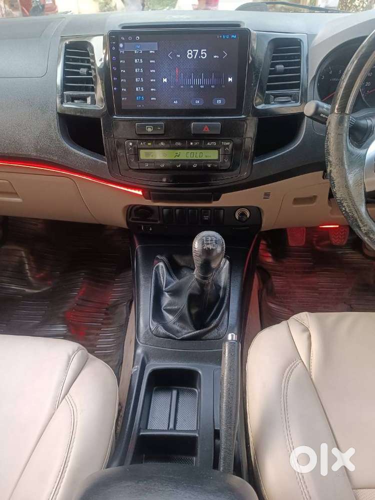 Toyota Fortuner 3.0 4x2 Mt, 2014, Diesel