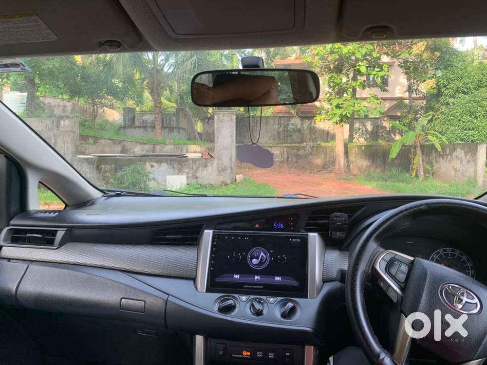Toyota Innova Crysta 2016 Diesel Well Maintained