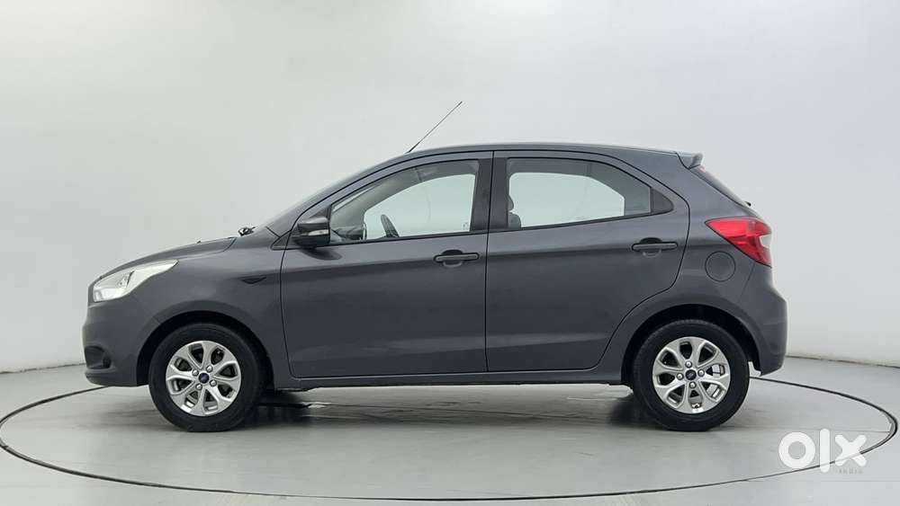 Ford Figo 1.5p Titanium At, 2015, Petrol