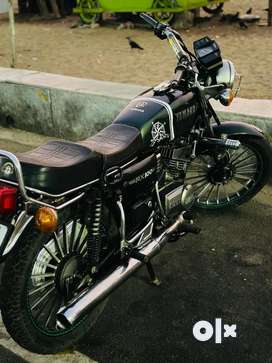 Rx 100 deals bike price olx