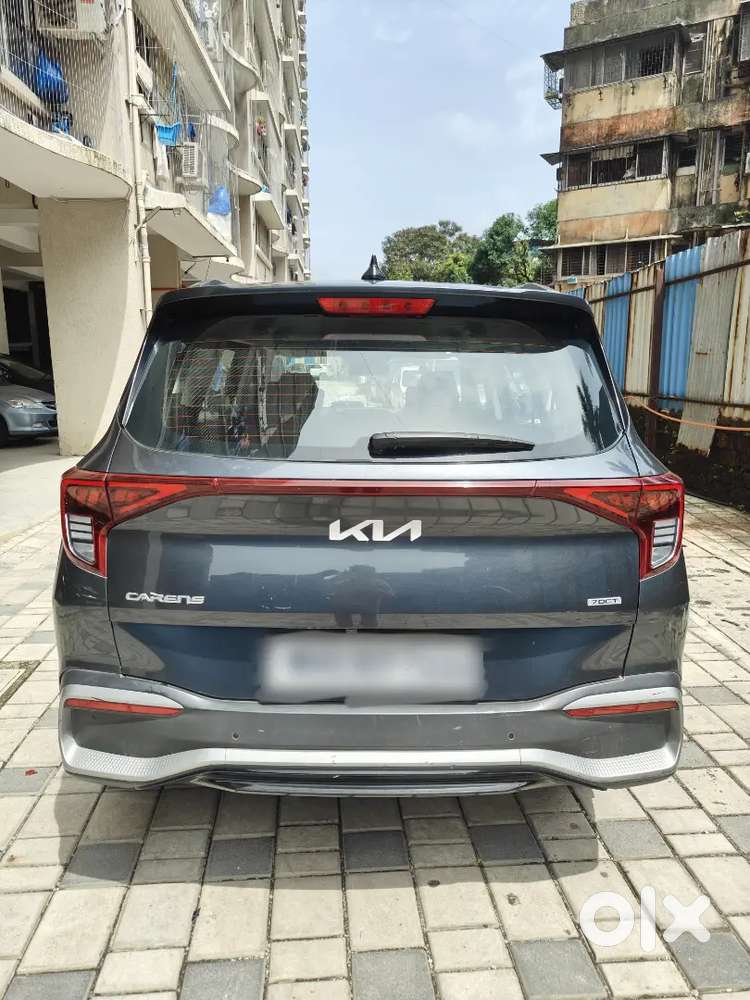 Kia Carens Prestige Plus