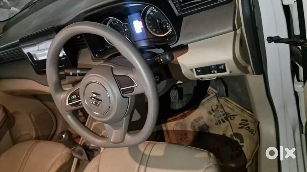 Maruti Suzuki Ertiga 2025 Vxi  Cng