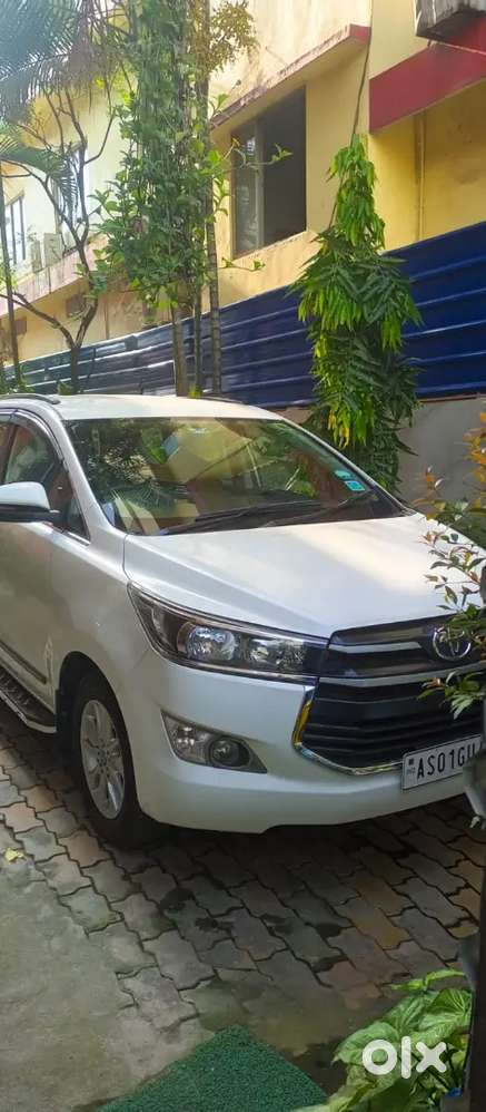 Petrol Toyota Innova Crysta 2018  Manual
