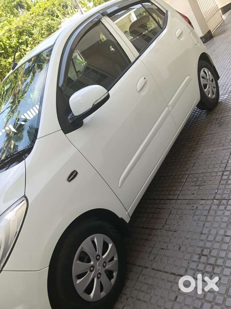 Hyundai I10 Petrol Manual 2011